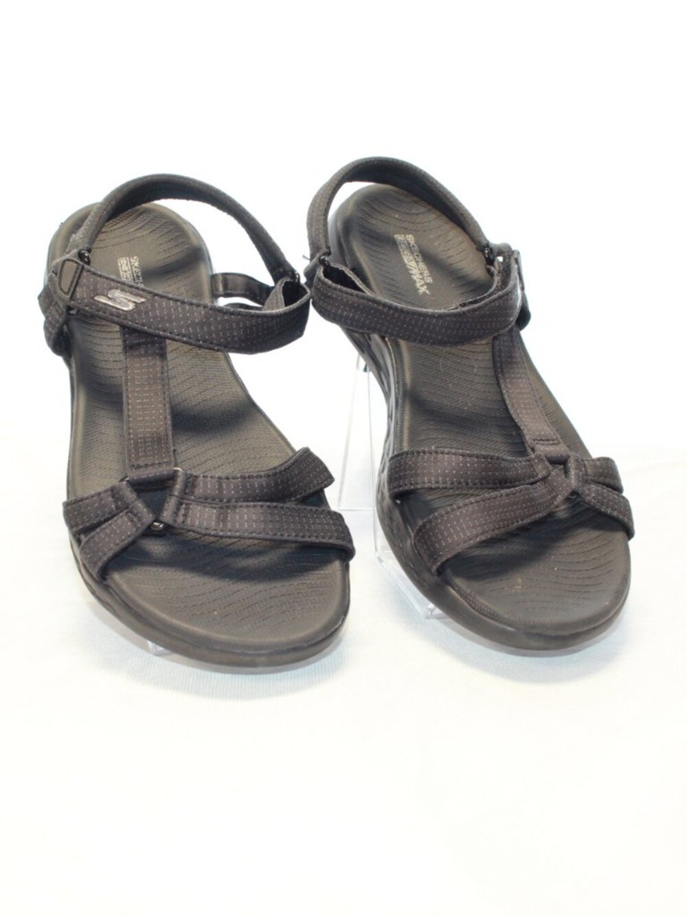 Skechers Size 9 Black On-The-Go Brilliancy Goga Max Strappy Sport Sandal 15316